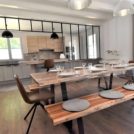 וילה Superbe Entierement Renovee Avec Piscine A Proximite De La