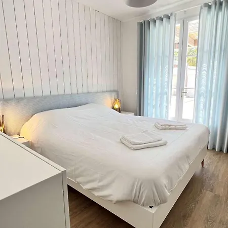 Superbe Entierement Renovee Avec Piscine A Proximite De La Plage Villa Sainte-Marie-de-Re